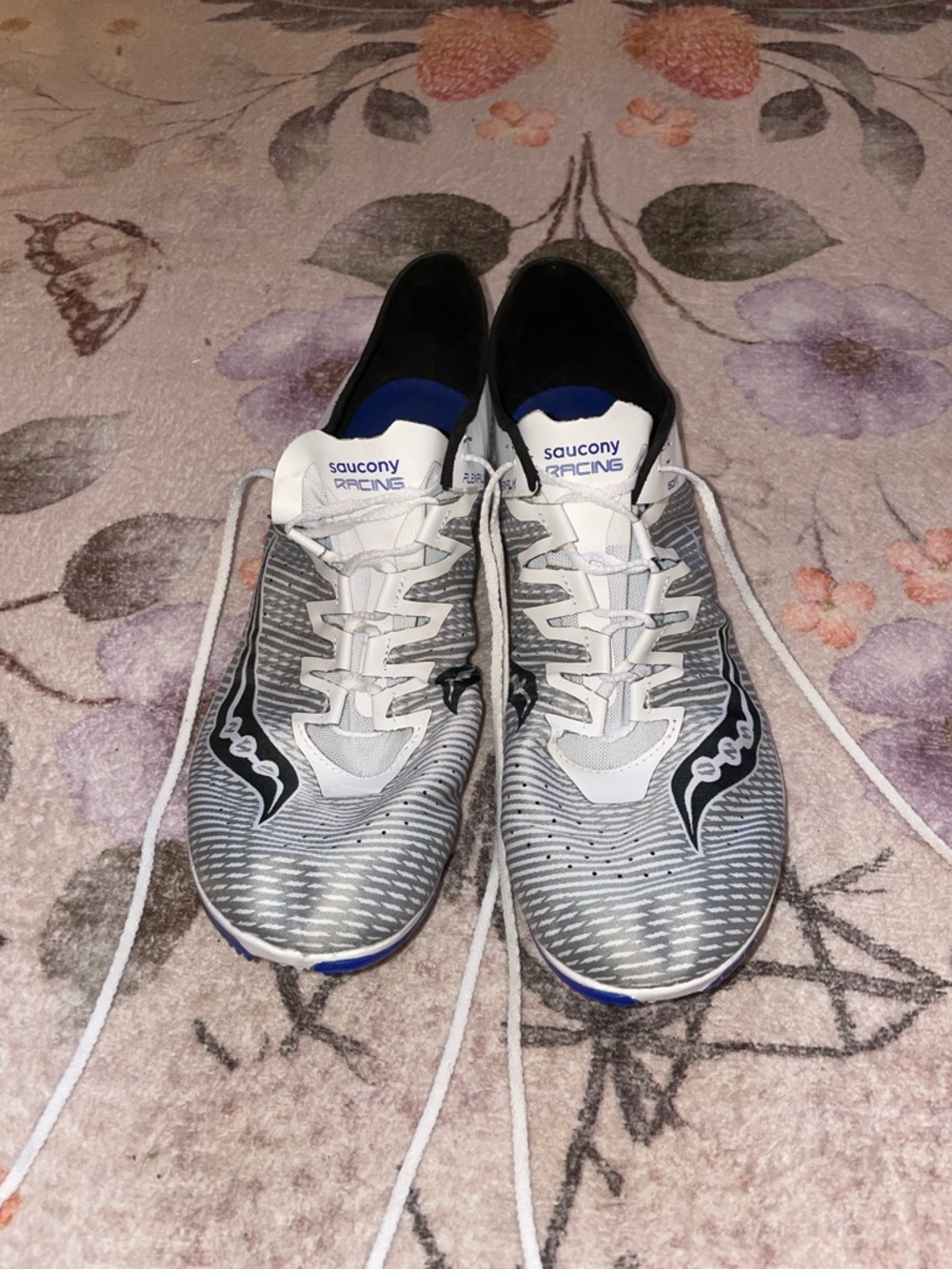 Men’s Saucony Endorphin 2 - White/Blue